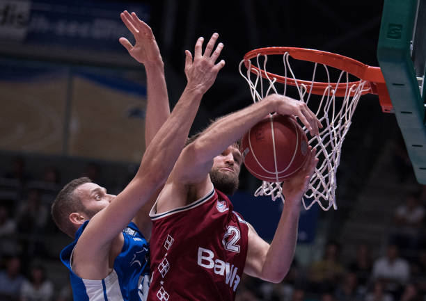 他所展现的 他所展现的