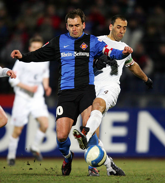 首轮比赛中 首轮比赛中