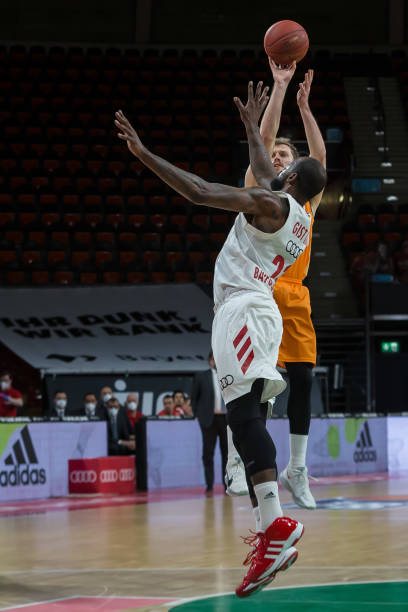 将球队推进 将球队推进