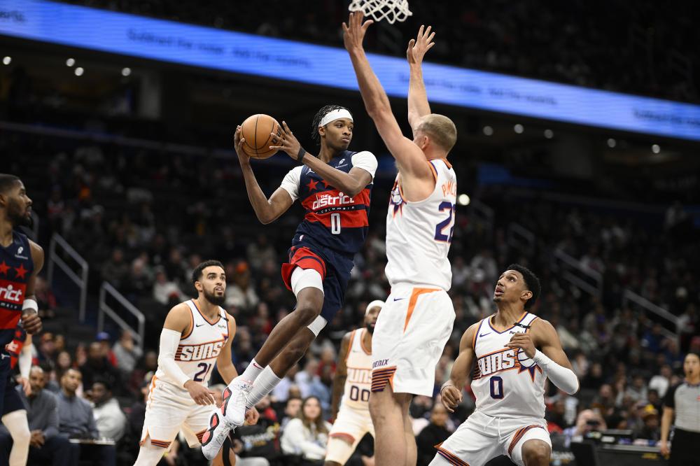 冲向场边观 冲向场边观