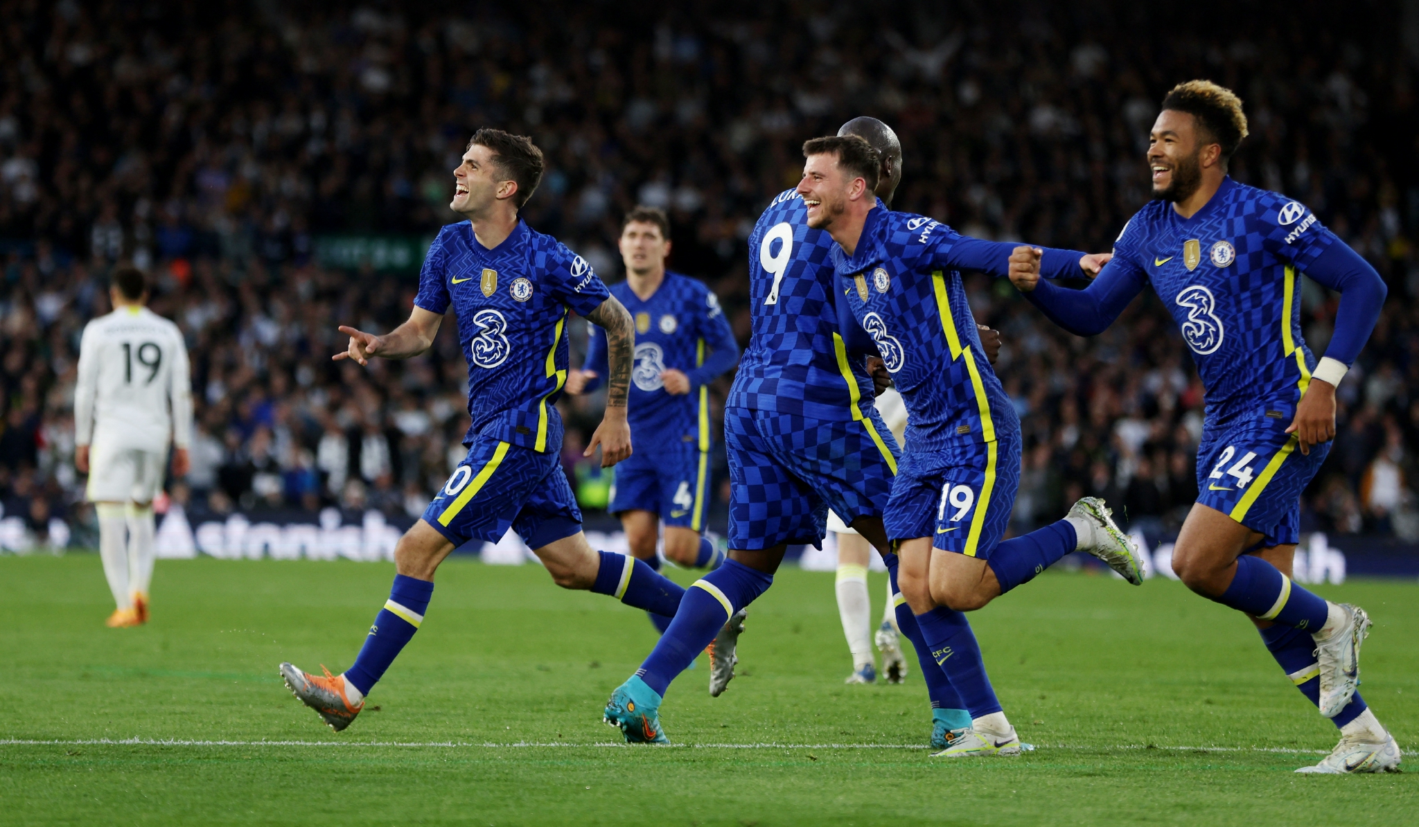 队承受了双 队承受了双